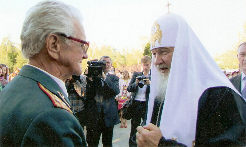 10 Беседа с партиархом Алексием II.jpg