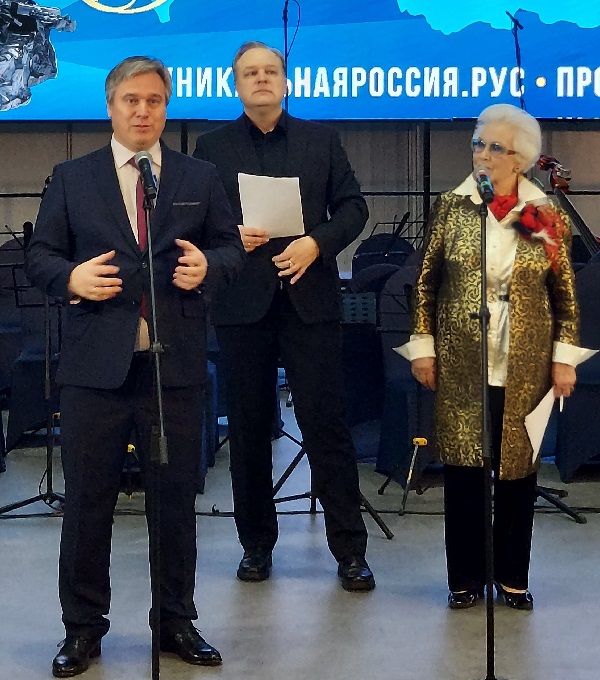 Богомолов.jpg