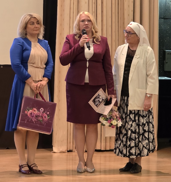 Листопадова_160739[1].jpg