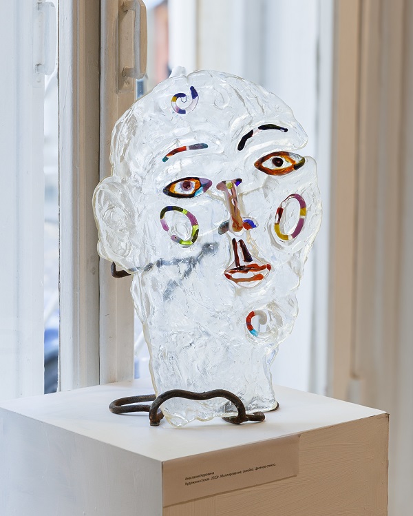 1-Анастасия Коровина. Художник стекла. Моллирование, склейка, цветное стекло. 2023. .jpg