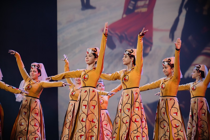 Счастье танцевальный номер.jpeg