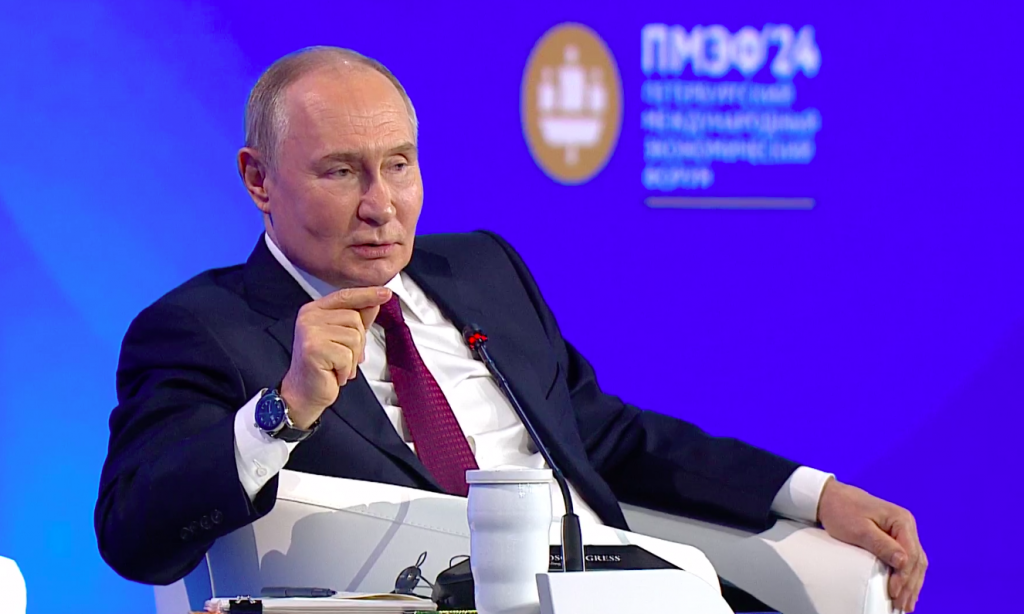 Путин отвечает на вопросы Караганова.png