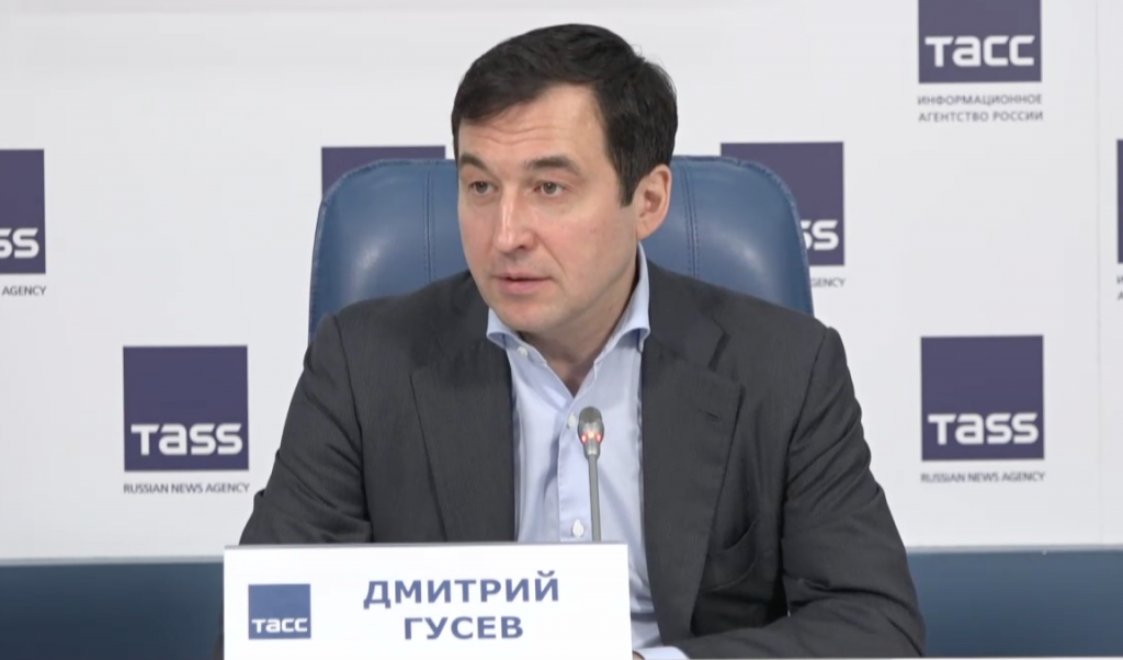 гусев.png гусев.png