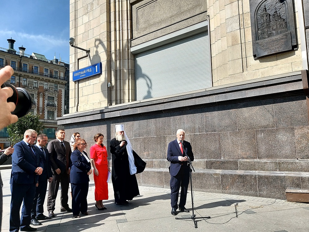 можно заставкой2 .jpg