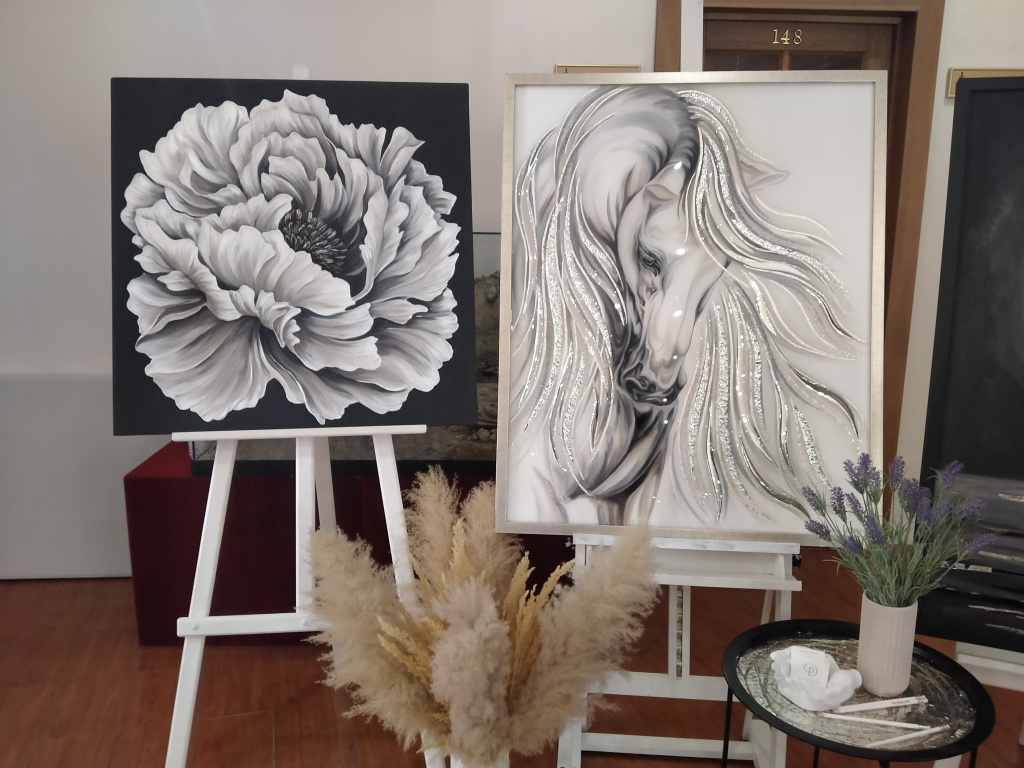 Зеркальные картины Дарьи Петрик.jpeg