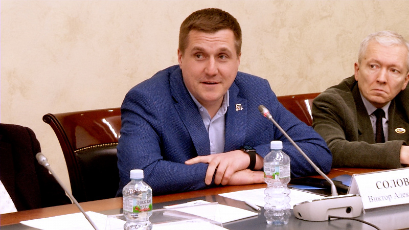 соловьев.jpg