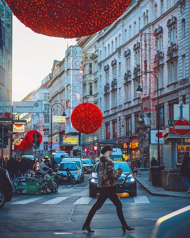 Stockholm обои 88881. Кухня эдинбург. Mcdonald’s на улице сен-лазар в париже. Стокгольм париж. Est in stockholm.