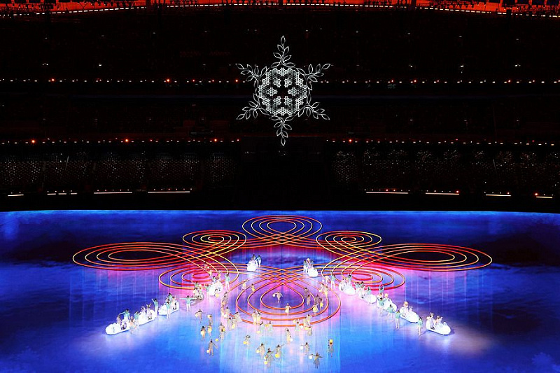 1003735-ceremoniya-zakrytiya-zimnih-olimpijskih-igr-v-pekine.jpg