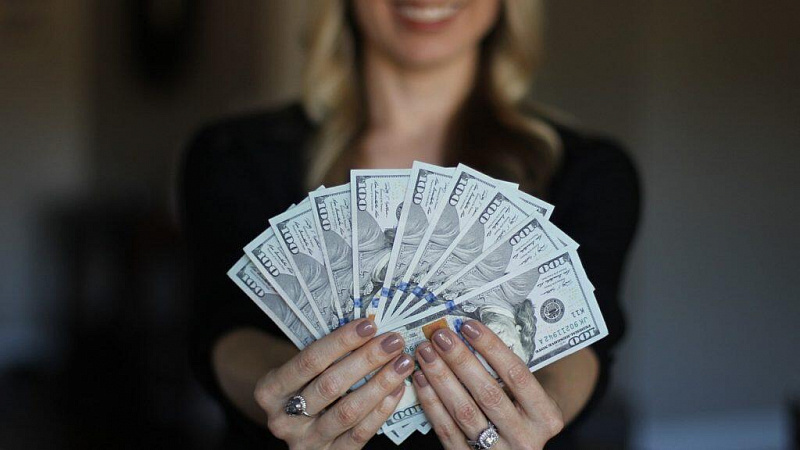 woman-3261425_1280-1024x576.jpg